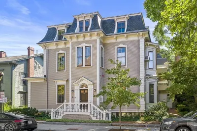 14 Chauncy St #7