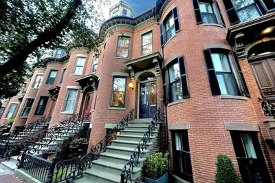 151 West Newton St