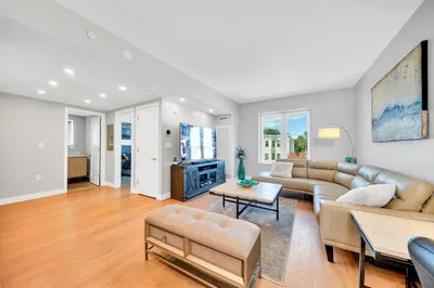 932 Broadway #312
