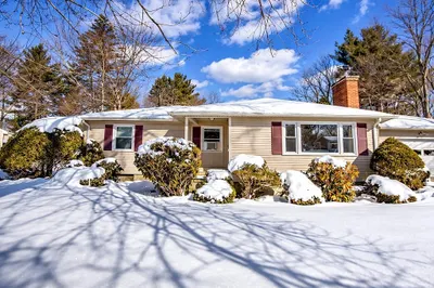 208 Birch Rd