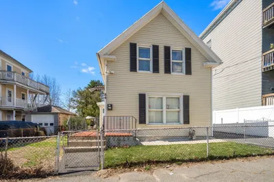 84 Howard Street 1