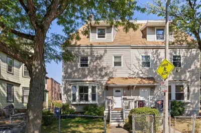 6 Savin St