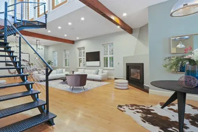 32 Appleton St 1