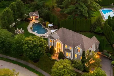21 Leanne Drive 1