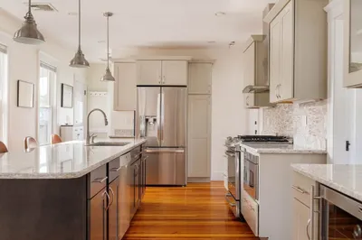 25 Moraine St #25