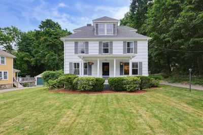 78 Franklin St 1