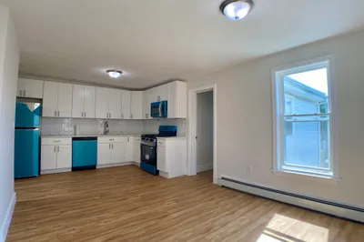 69 Florence St. #3