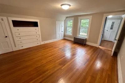 177 Pleasant St #2