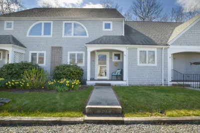 51 Carlson Lane #16EU 1
