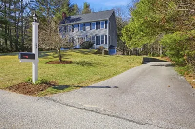 92 Ocean Hill Dr