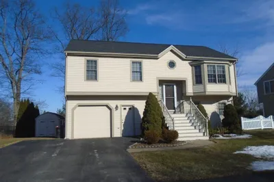 50 Bjorklund Ave 1
