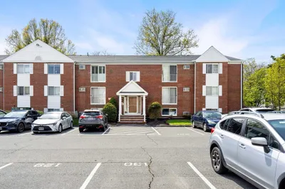 23 Clarks Road #104 1
