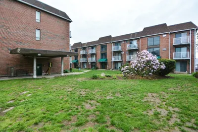 1186 Worcester Road #610