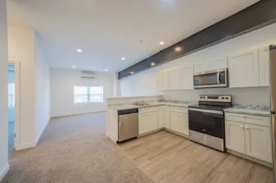 2 S Grove St #218