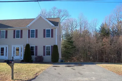 43A Pratt St. Right Side St #43A 1