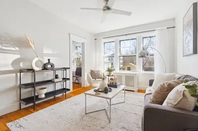 38 Linnaean Street #7