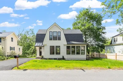 23 Shirley St 1