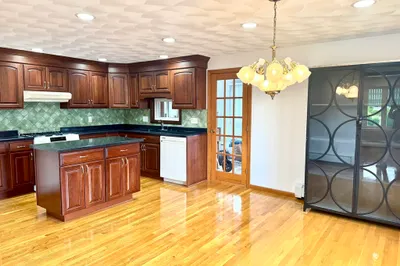 24 Joseph Rd #1 1