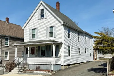 49 Woodville St