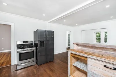 41 Oliver Street #1