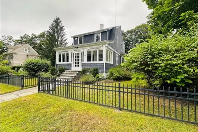 75 Curve St 1