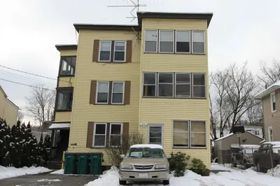 53 Airport Rd