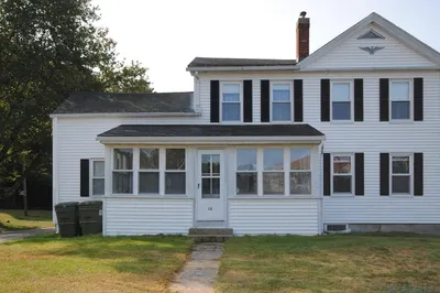 12 Maple Ave 1