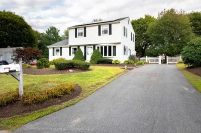 283 Harriet Ln 1