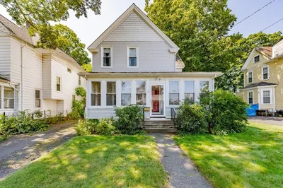 32 Glen St 1