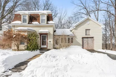 86 Highland St 1