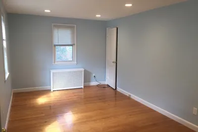 51 Newman Rd #3