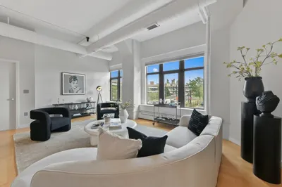 210 South St #2-4