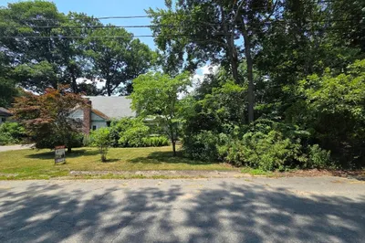 9 Burt Street