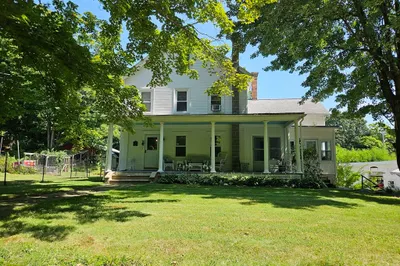 5 Old West Wrentham Rd 1
