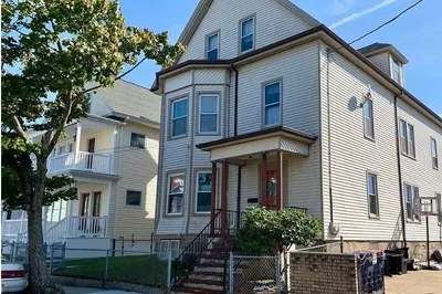 6 Sears St 1