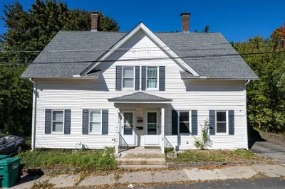 10 Oak Street #10 1