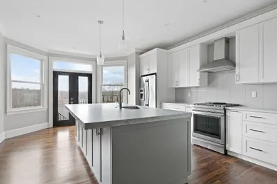 324 Tappan Street #2