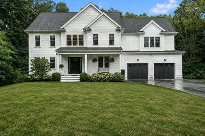 75 Mann Lot Road 1