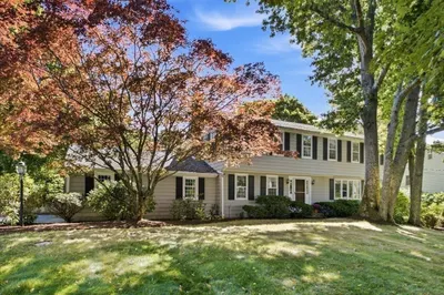138 Forbes Rd 1