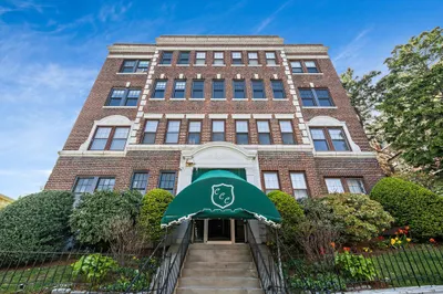 4 Chiswick Road #34