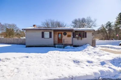 108 Treble Cove Rd.