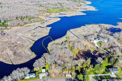 44 Old Harbor Rd 1