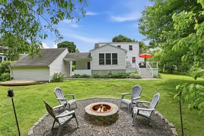 88 Southfield Road 1