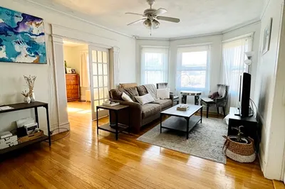 1504 Commonwealth Ave #5G 1