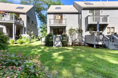 612 Essex Ave #5 1