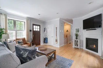 35 Rutherford Ave #1 1