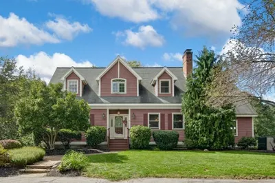 26 Alcott Dr 1