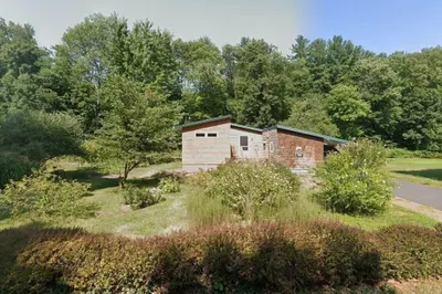 110 Grantwood Dr