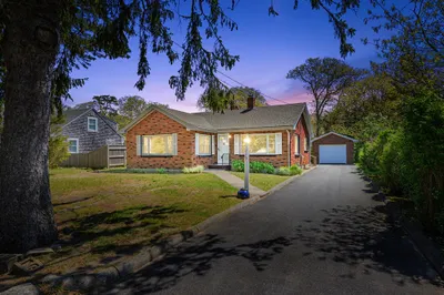 129 Belmont Road 1