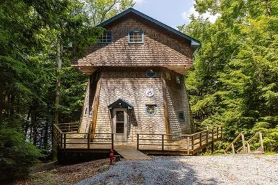 155 Fernwood Rd